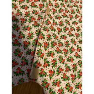 Christmas Tree Skirt Red/Green 19" Diameter‎